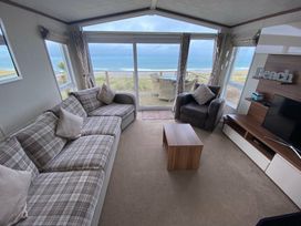 Perran Sands - Holiday Accommodation 8182 - Cornwall - 1189138 - thumbnail photo 18