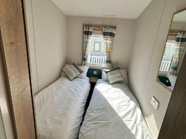 Butlins Minehead - Holiday Accommodation 826 - Devon - 1189143 - thumbnail photo 7