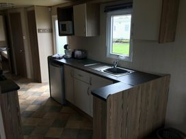 Littlesea Holiday Park - Holiday Accommodation 8278 - Dorset - 1189146 - thumbnail photo 2