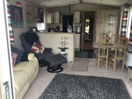 Par Sands Holiday Park - Holiday Accommodation 828 - Cornwall - 1189147 - thumbnail photo 5