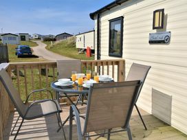 Perran Sands - Holiday Accommodation 8302 - Cornwall - 1189150 - thumbnail photo 2
