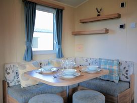 Perran Sands - Holiday Accommodation 8302 - Cornwall - 1189150 - thumbnail photo 7