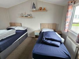 Golden Sands - Holiday Accommodation 8309 - Lincolnshire - 1189152 - thumbnail photo 5