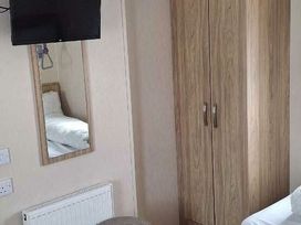Butlins Skegness - Holiday Accommodation 8310 - Lincolnshire - 1189153 - thumbnail photo 9