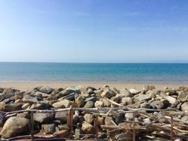 Lyons Sunnysands Holiday Park - Holiday Accommodation 8412 - Mid Wales - 1189157 - thumbnail photo 15