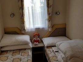 Hafan y Mor Haven - Holiday Accommodation 8421 - North Wales - 1189160 - thumbnail photo 13