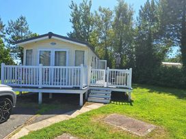Hafan y Mor Haven - Holiday Accommodation 8421 - North Wales - 1189160 - thumbnail photo 18