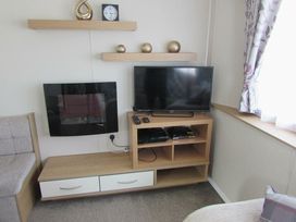 Caister Holiday Park - Holiday Accommodation 8567 - Norfolk - 1189175 - thumbnail photo 4