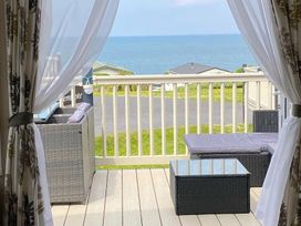 Quay West Holiday Park - Holiday Accommodation 8597 - Mid Wales - 1189179 - thumbnail photo 2