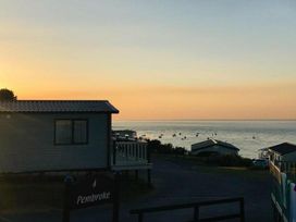 Quay West Holiday Park - Holiday Accommodation 8597 - Mid Wales - 1189179 - thumbnail photo 18