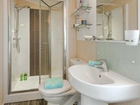 Ty Mawr Holiday Park - Holiday Accommodation 8600 - North Wales - 1189180 - thumbnail photo 10