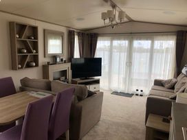 Tattershall Lakes Country Park - Holiday Accommodation 8722 - Lincolnshire - 1189190 - thumbnail photo 12