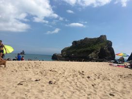 Manorbier Country Park - Holiday Accommodation 8746 - South Wales - 1189194 - thumbnail photo 7