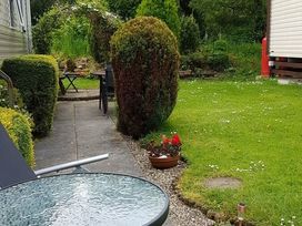 Cardigan Bay Holiday Park - Holiday Accommodation 876 - South Wales - 1189196 - thumbnail photo 9