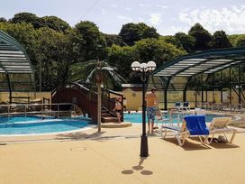 Cardigan Bay Holiday Park - Holiday Accommodation 876 - South Wales - 1189196 - thumbnail photo 10
