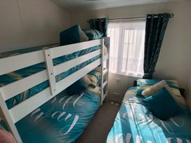 Camber Sands Holiday Park - Holiday Accommodation 8771 - Kent & Sussex - 1189197 - thumbnail photo 8