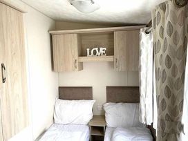 Butlins Skegness - Holiday Accommodation 8839 - Lincolnshire - 1189206 - thumbnail photo 6