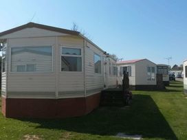 Trimingham House Caravan Park - Holiday Accommodation 8974 - Norfolk - 1189217 - thumbnail photo 1