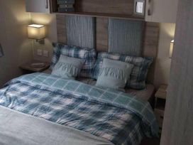 Waterside, Paignton - Holiday Accommodation 9102 - Devon - 1189223 - thumbnail photo 8