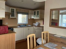 Aberystwyth Holiday Village - Holiday Accommodation 9213 - Mid Wales - 1189231 - thumbnail photo 2