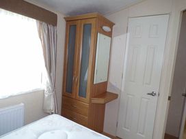 Aberystwyth Holiday Village - Holiday Accommodation 9213 - Mid Wales - 1189231 - thumbnail photo 10