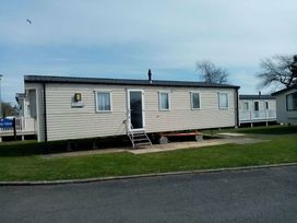 Kiln Park Holiday Park - Holiday Accommodation 9240 - South Wales - 1189232 - thumbnail photo 12
