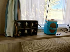 Pinewoods Holiday Park - Holiday Accommodation 9255 - Norfolk - 1189233 - thumbnail photo 6
