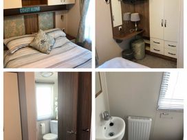 Kiln Park Holiday Park - Holiday Accommodation 9279 - South Wales - 1189234 - thumbnail photo 10