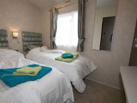 Hoburne Blue Anchor - Holiday Accommodation 9444 - Devon - 1189249 - thumbnail photo 9