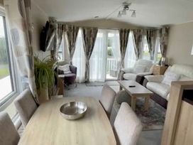 Presthaven Beach Resort - Holiday Accommodation 9447 - North Wales - 1189250 - thumbnail photo 2