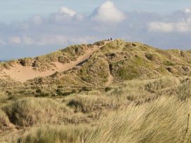 Presthaven Beach Resort - Holiday Accommodation 9447 - North Wales - 1189250 - thumbnail photo 15