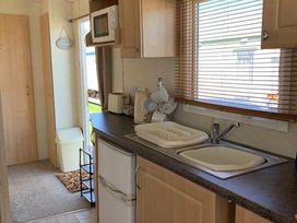 Happy Days Holiday Homes - Holiday Accommodation 9458 - Lincolnshire - 1189252 - thumbnail photo 4