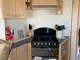 Happy Days Holiday Homes - Holiday Accommodation 9458 - Lincolnshire - 1189252 - thumbnail photo 5