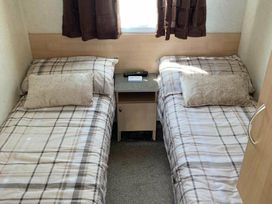 Happy Days Holiday Homes - Holiday Accommodation 9458 - Lincolnshire - 1189252 - thumbnail photo 11