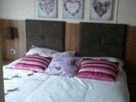 Ty Mawr Holiday Park - Holiday Accommodation 946 - North Wales - 1189253 - thumbnail photo 3