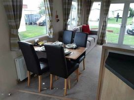 Ty Mawr Holiday Park - Holiday Accommodation 9533 - North Wales - 1189258 - thumbnail photo 3