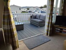 Ty Mawr Holiday Park - Holiday Accommodation 9533 - North Wales - 1189258 - thumbnail photo 7