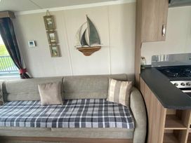 Cleethorpes Beach Holiday Park - Holiday Accommodation 9541 - Lincolnshire - 1189259 - thumbnail photo 5