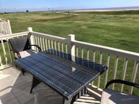 Cleethorpes Beach Holiday Park - Holiday Accommodation 9541 - Lincolnshire - 1189259 - thumbnail photo 6