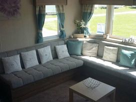 Presthaven Beach Resort - Holiday Accommodation 9548 - North Wales - 1189260 - thumbnail photo 3