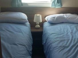 Presthaven Beach Resort - Holiday Accommodation 9548 - North Wales - 1189260 - thumbnail photo 8