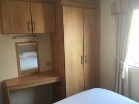 Lyons Robin Hood - Holiday Accommodation 9562 - North Wales - 1189262 - thumbnail photo 9