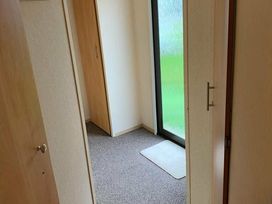 Lyons Robin Hood - Holiday Accommodation 9562 - North Wales - 1189262 - thumbnail photo 10