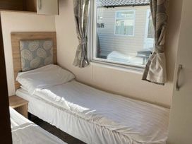 Flamingo Land Holiday Park - Holiday Accommodation 9656 - North Yorkshire (incl. Whitby) - 1189271 - thumbnail photo 8