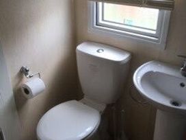 Crows Nest Caravan Park - Holiday Accommodation 9668 - North Yorkshire (incl. Whitby) - 1189273 - thumbnail photo 3