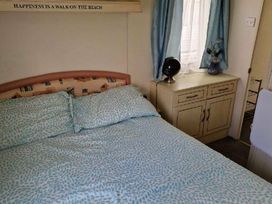 Happy Days Holiday Homes - Holiday Accommodation 9687 - Lincolnshire - 1189274 - thumbnail photo 11