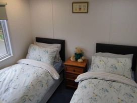 Port Haverigg Holiday Village - Holiday Accommodation 9690 - Lake District - 1189275 - thumbnail photo 8