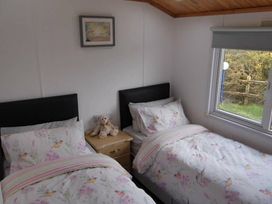 Port Haverigg Holiday Village - Holiday Accommodation 9690 - Lake District - 1189275 - thumbnail photo 10