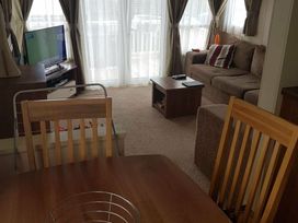Primrose Valley Holiday Park - Holiday Accommodation 9708 - North Yorkshire (incl. Whitby) - 1189278 - thumbnail photo 5
