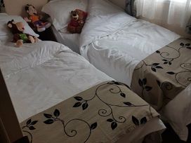 Primrose Valley Holiday Park - Holiday Accommodation 9708 - North Yorkshire (incl. Whitby) - 1189278 - thumbnail photo 6